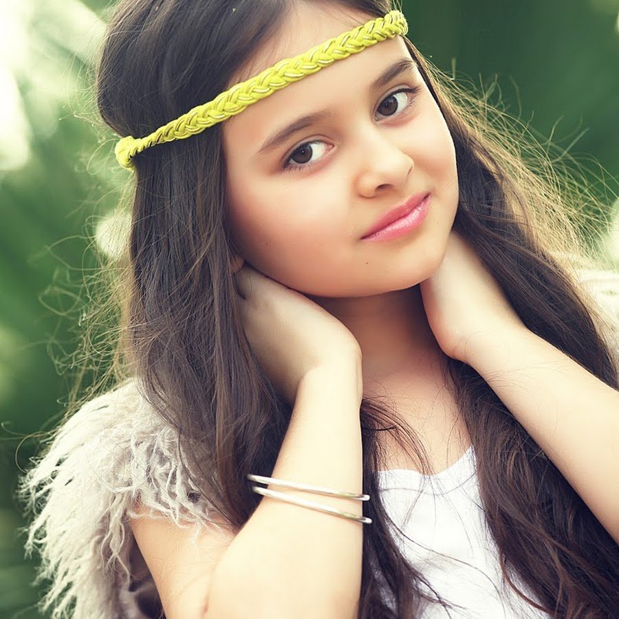 Yasmina Alidodova - Love Story