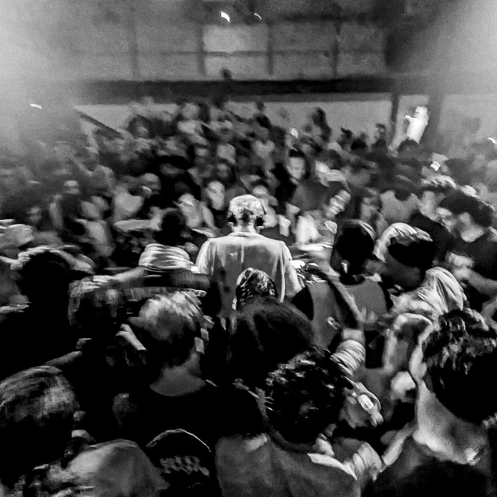 Fred again, Skepta & PlaqueBoyMax - Victory Lap