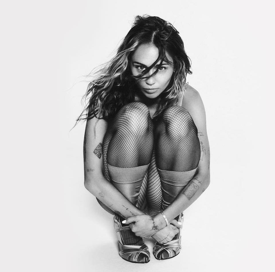 Miley Cyrus - Used To Be Young