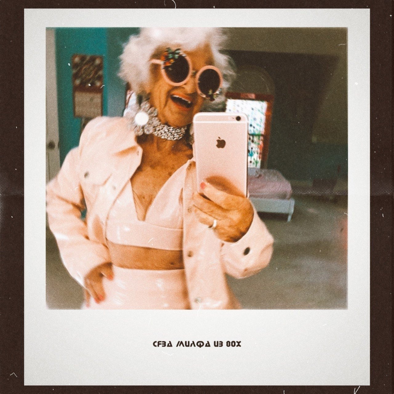 Сява - Милфа из 80х